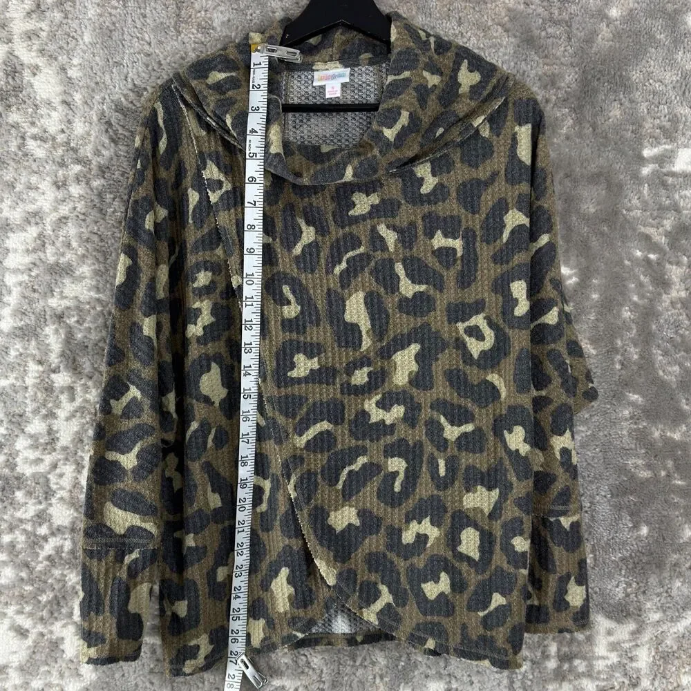 LulaRoe Sz S Kristen Leopard Animal Print Waffle Knit Cowl Neck Pullover Sweater